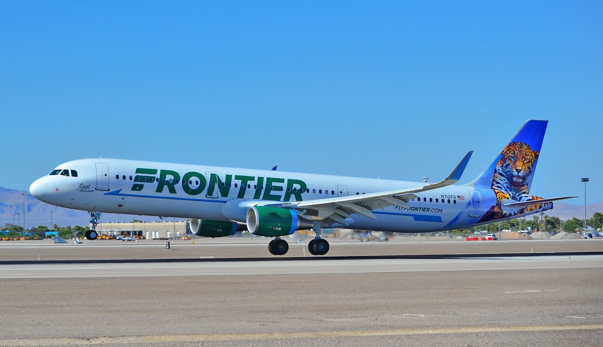 N712FR — Airbus