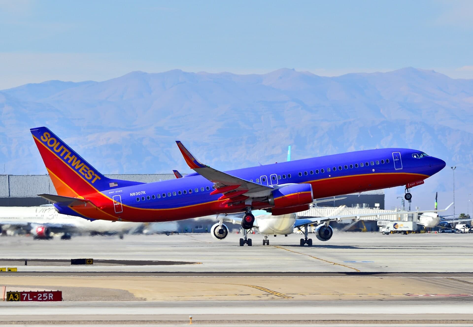 N8307K — Boeing