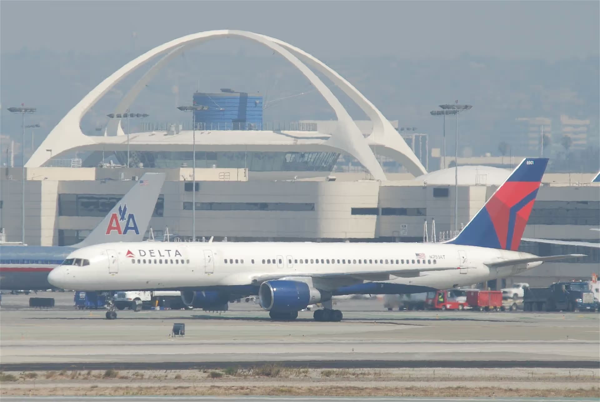 N751AT — Boeing