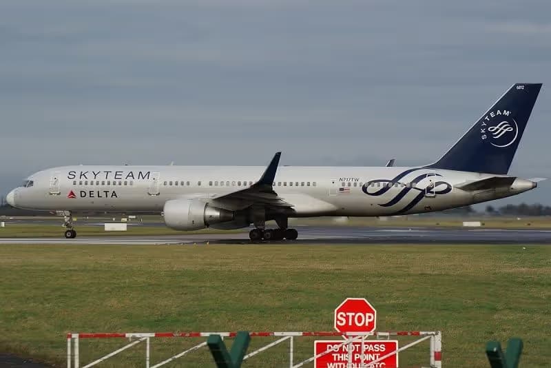 N717TW — Boeing