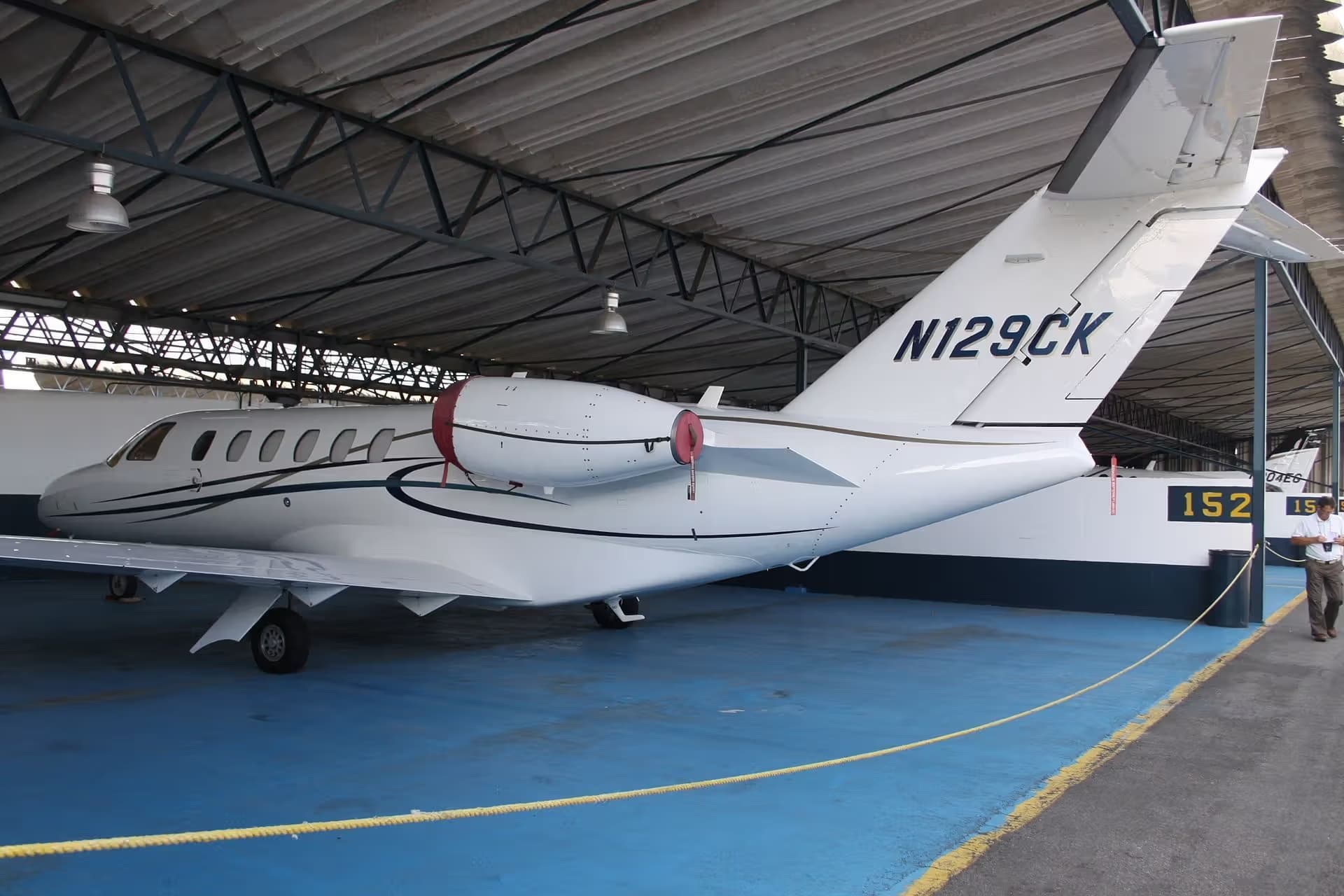 N129CK — Business jet