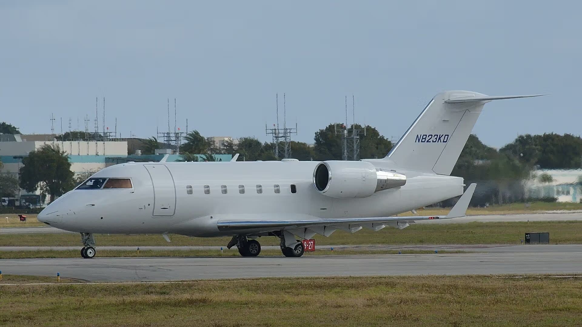 N823KD — Bombardier