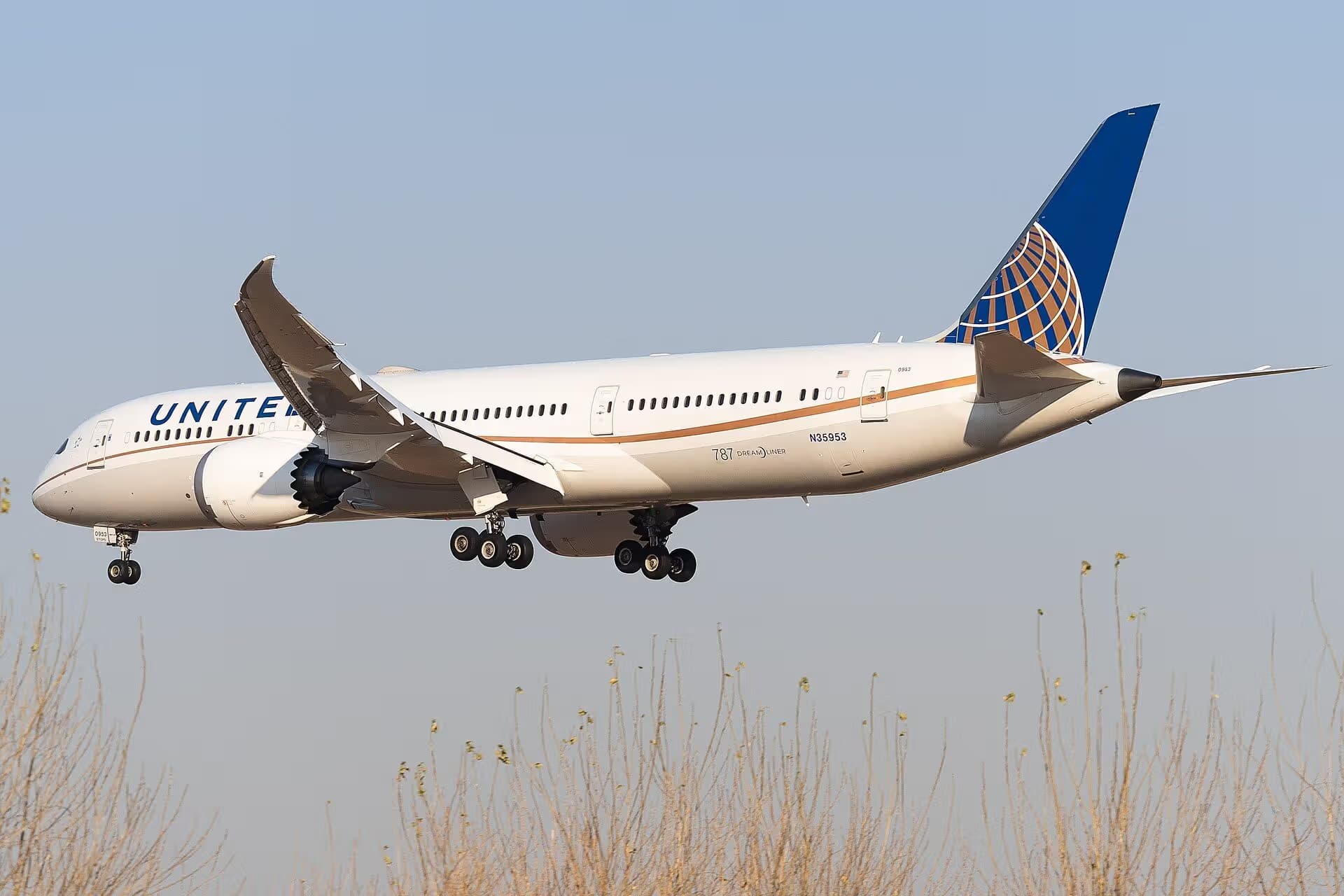 N35953 — Boeing