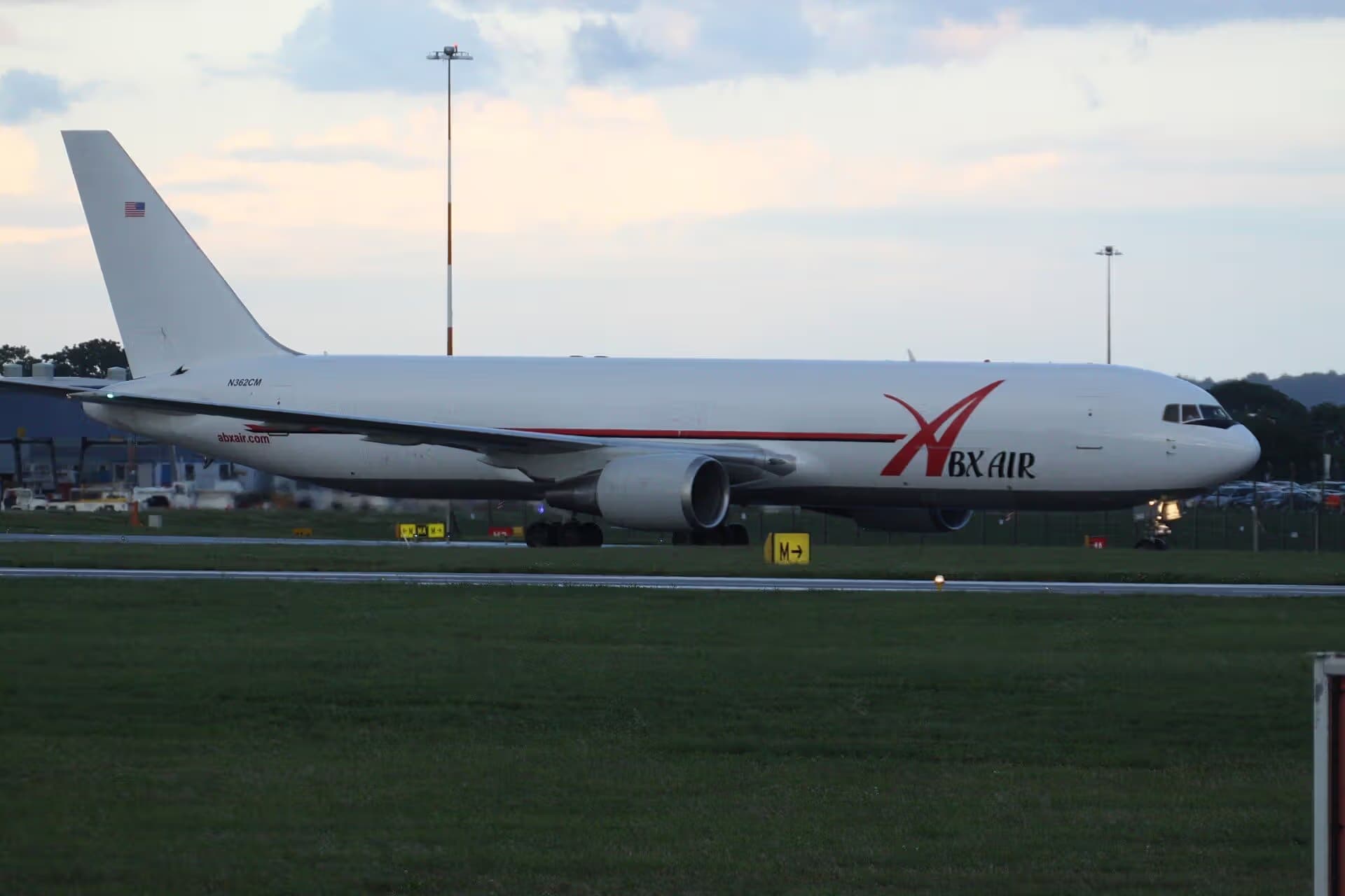 N362CM — Boeing