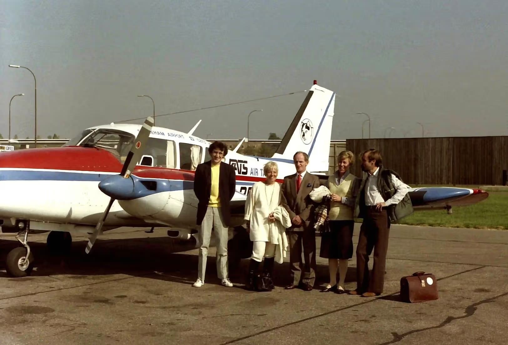 G-BBGB — Twin-engine aircraft