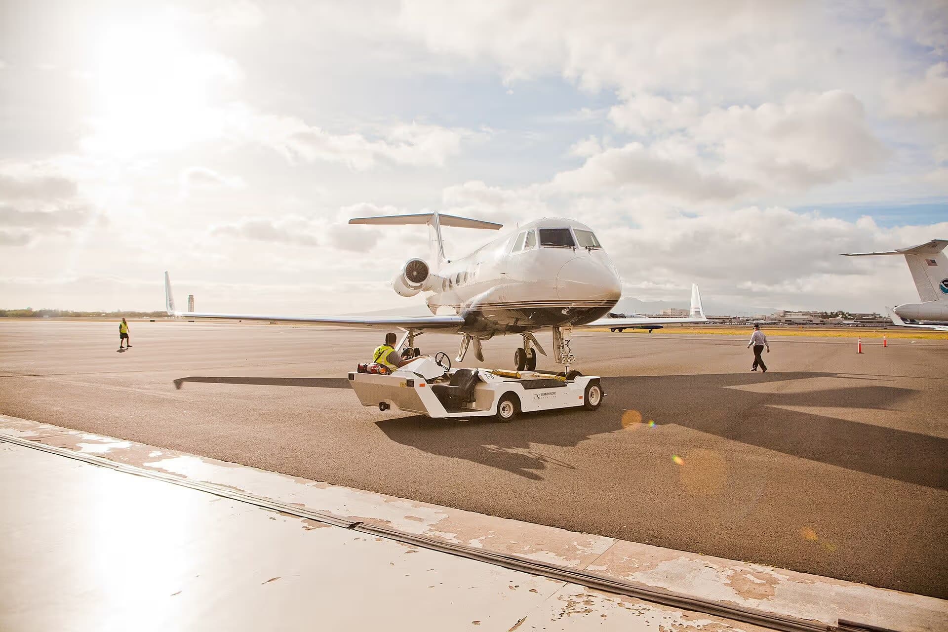 N227LA — Business jet