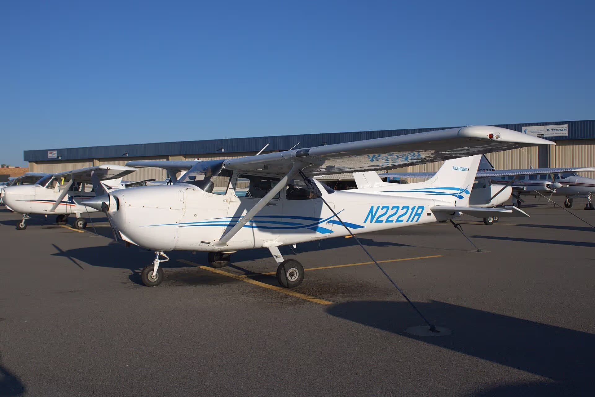N2221R — Single-engine aircraft