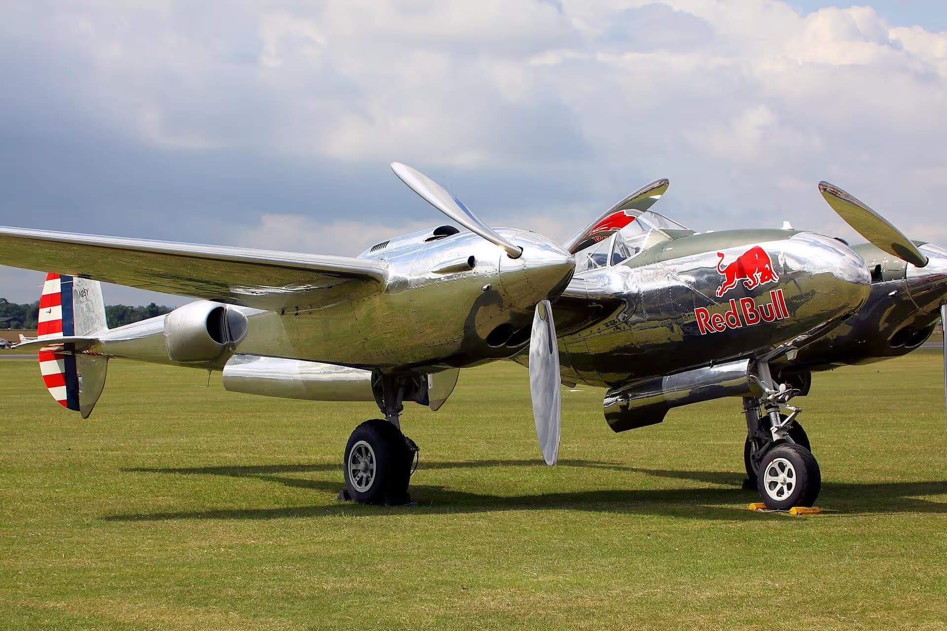 N25Y — Lockheed