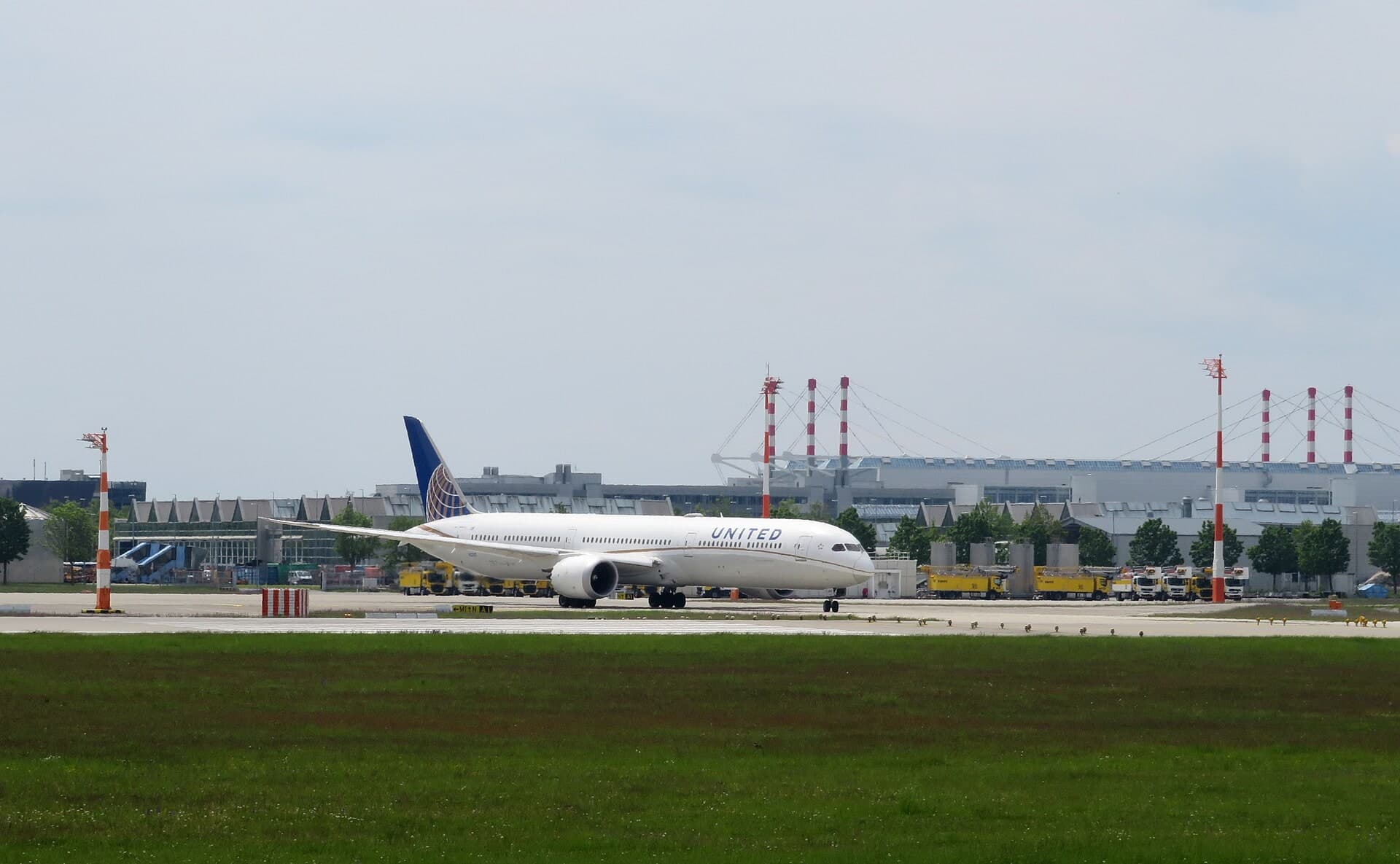 N12005 — Boeing
