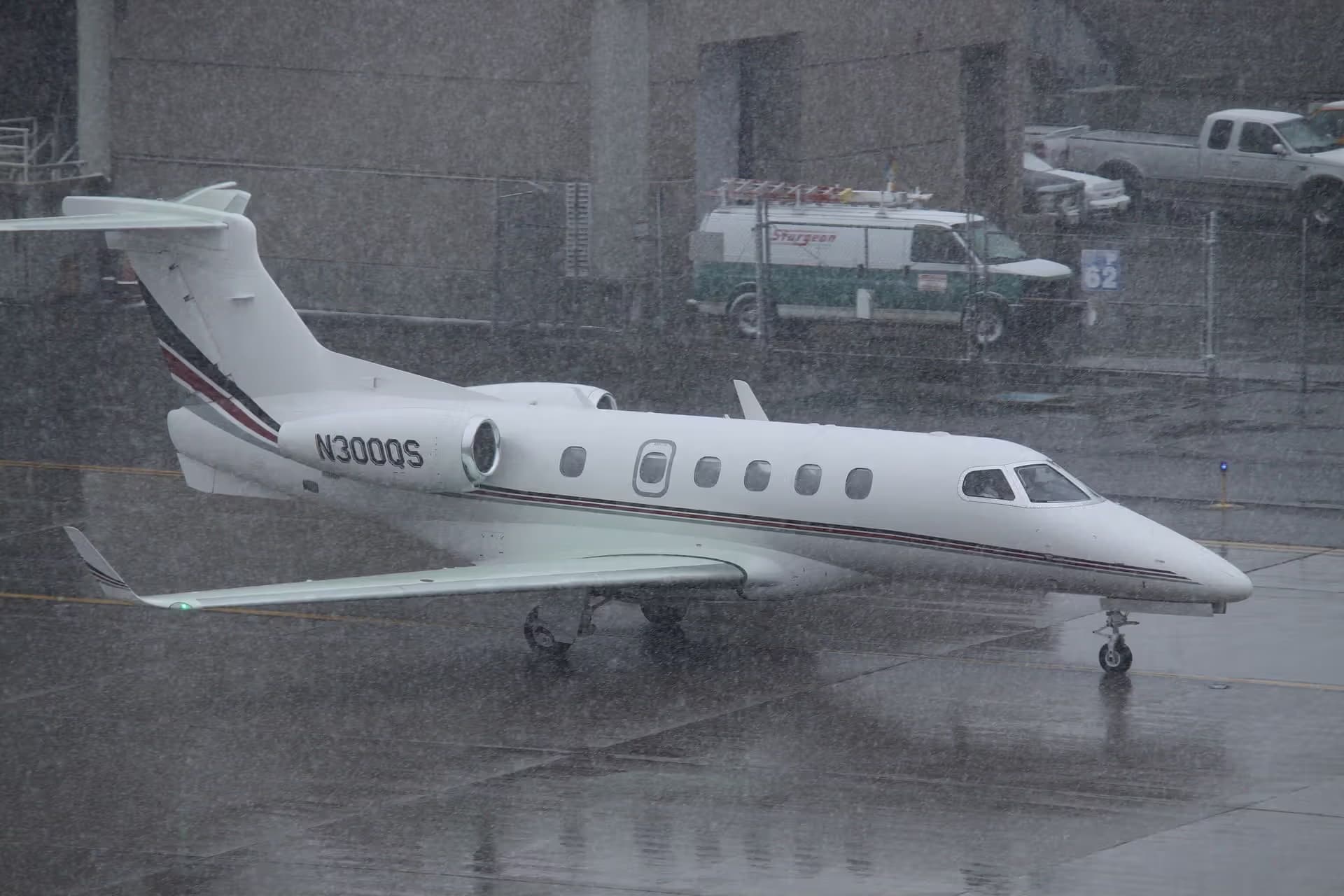 N300QS — Embraer