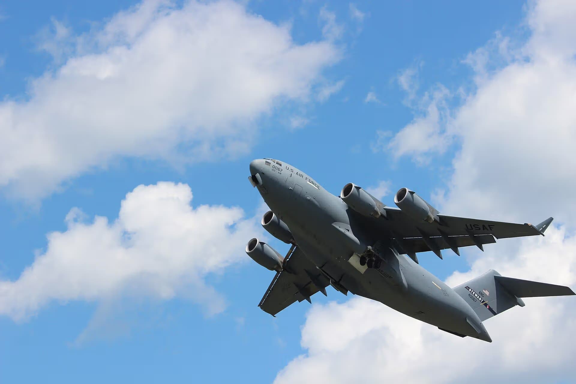 Unidentified — Aircraft