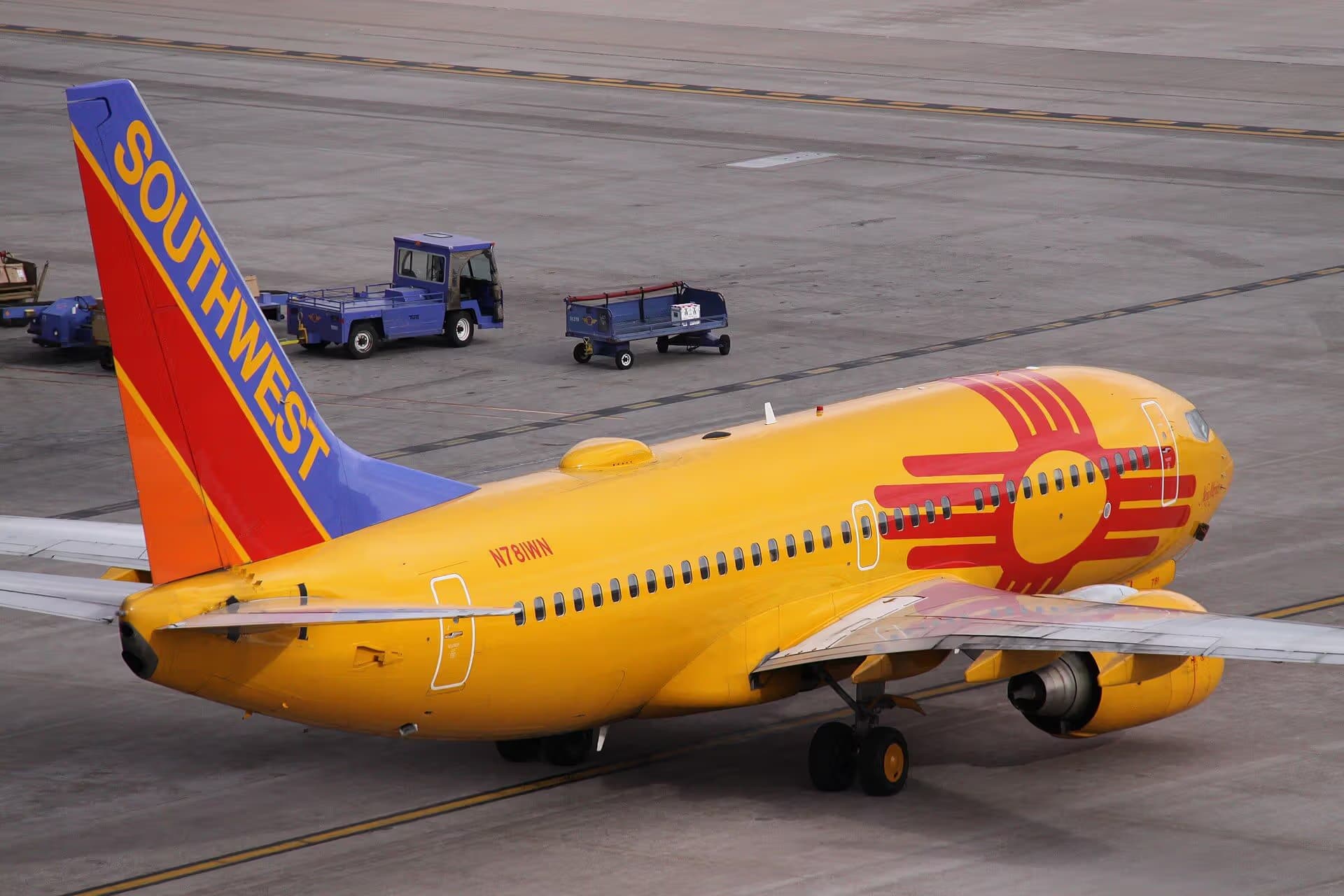 N781WN — Boeing