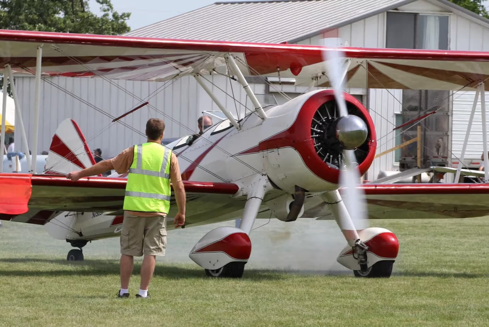N75697 — Aircraft