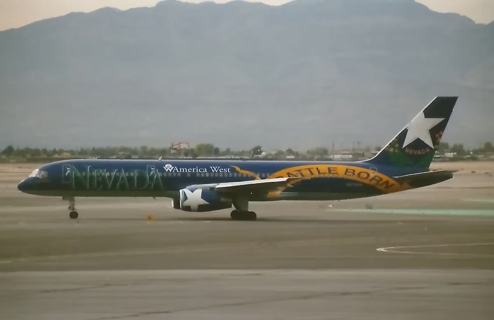 N915AW — Boeing