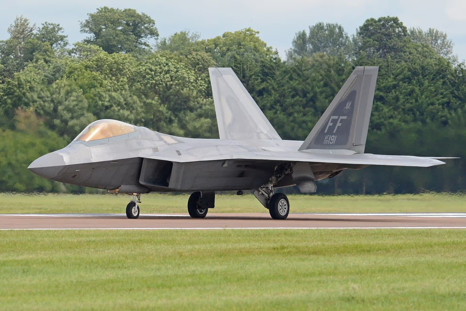 Unidentified — Lockheed