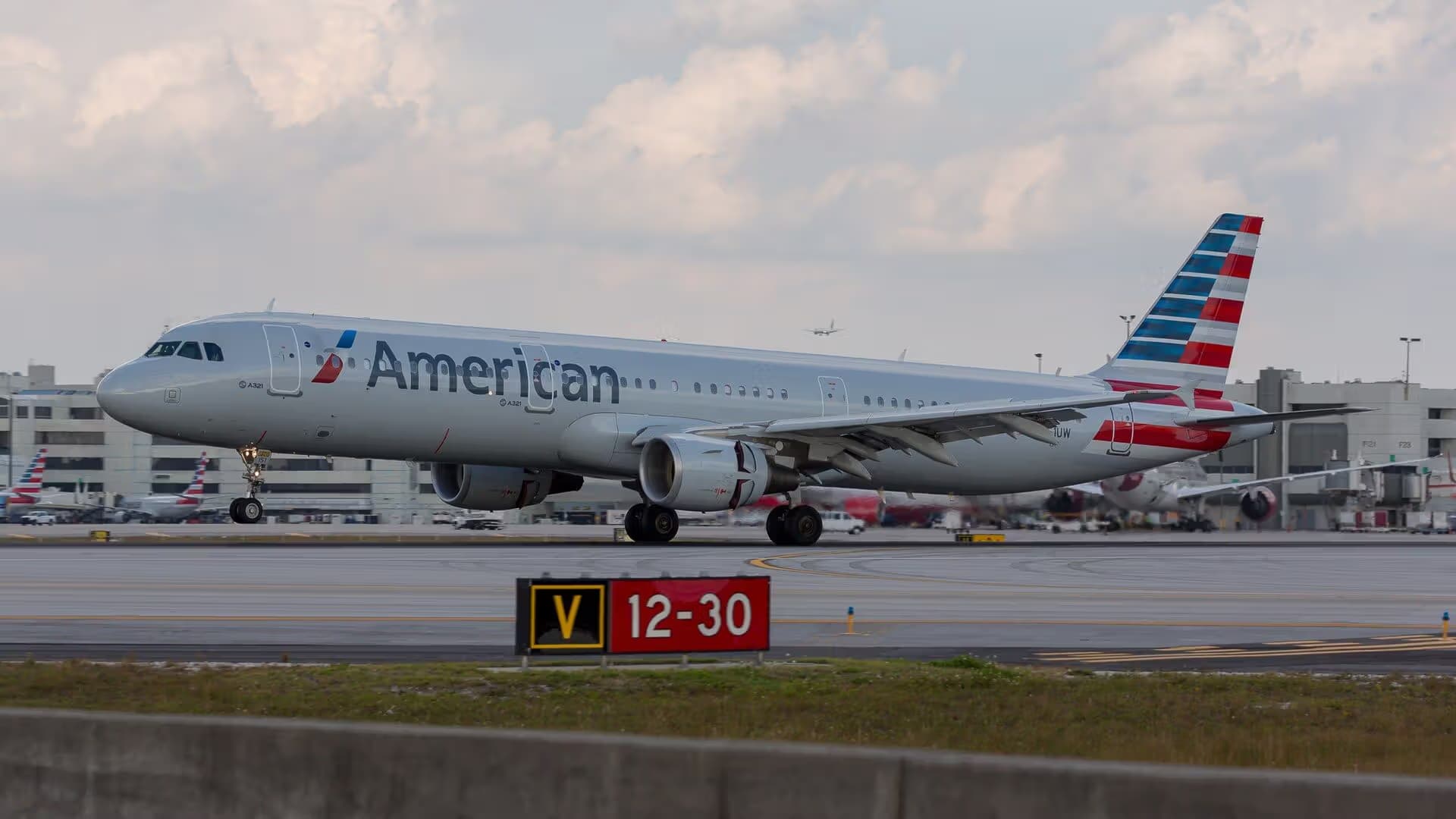 N151UW — Airbus