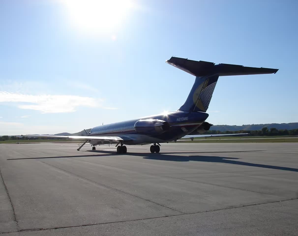 N813ME — Aircraft