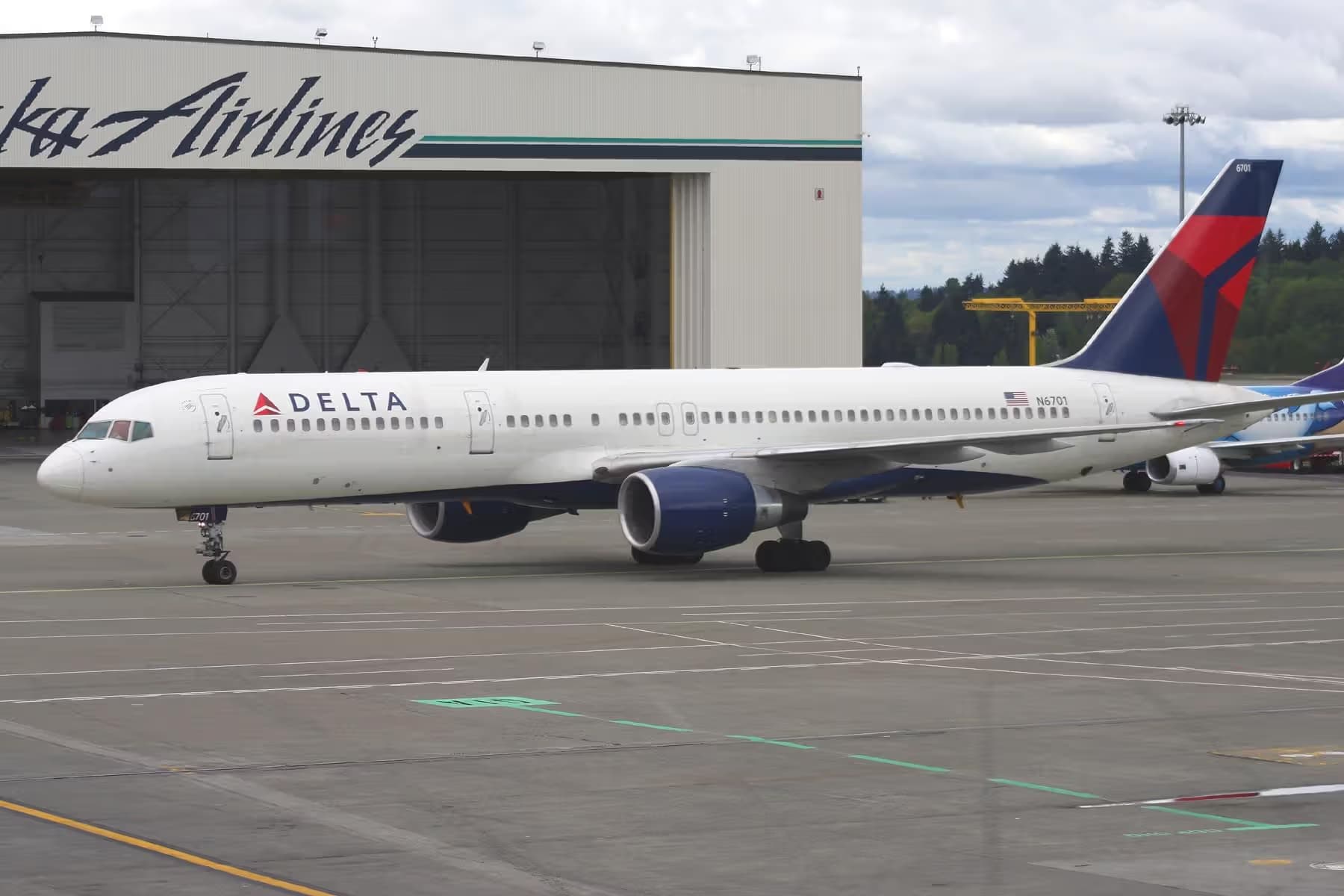 N6701 — Twin-engine aircraft