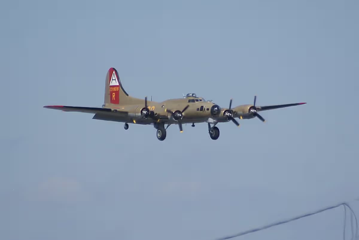 Unidentified — Aircraft