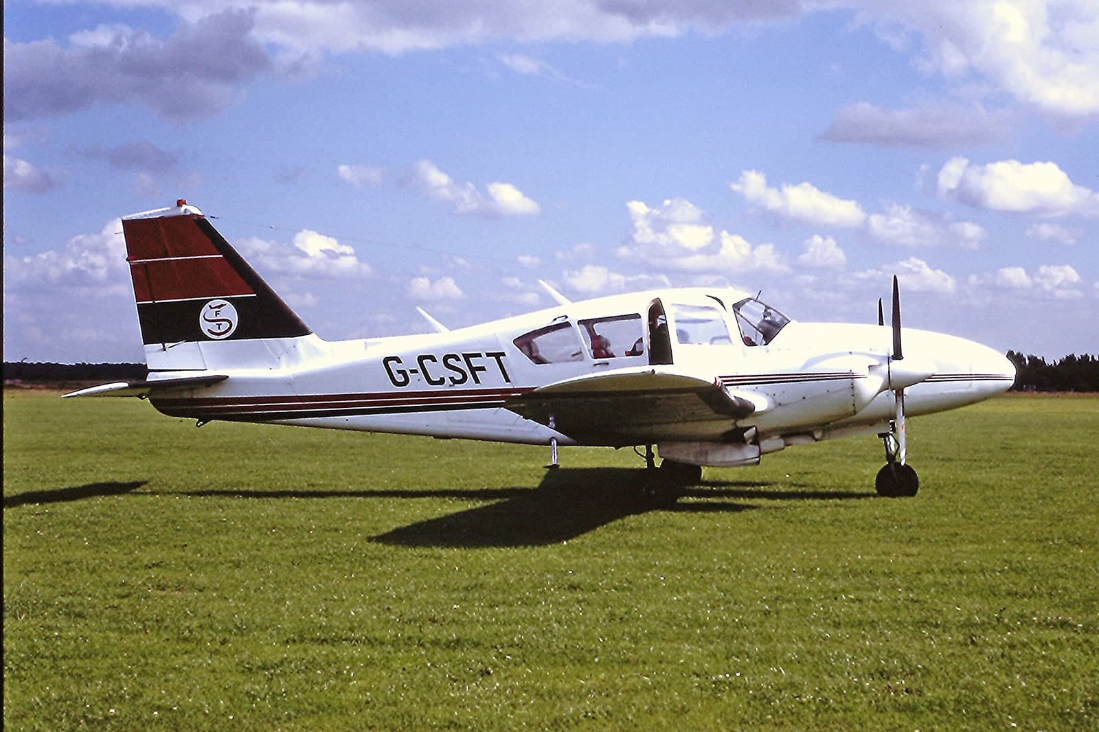 G-CSFT — Twin-engine aircraft