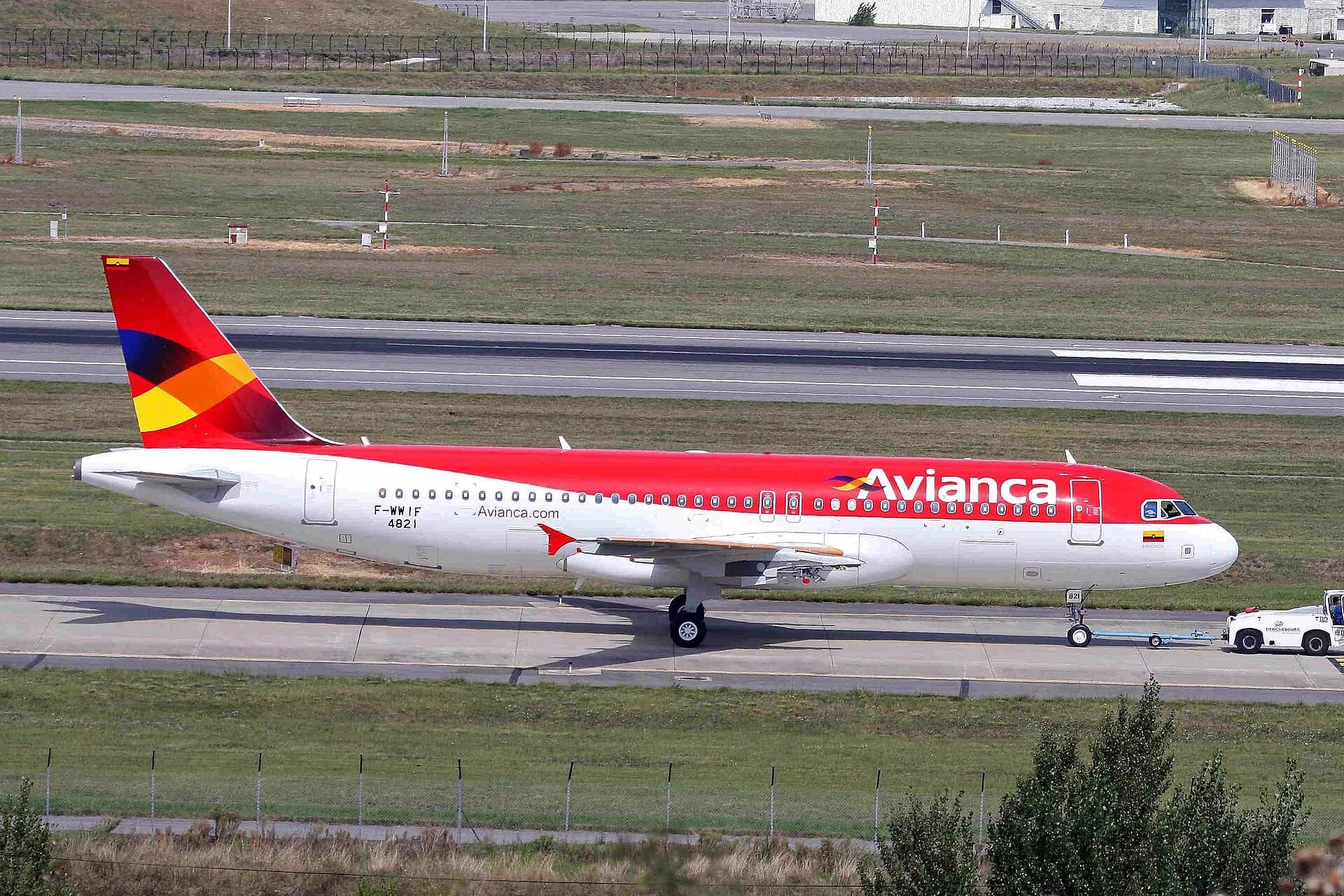 N821AV — Airbus