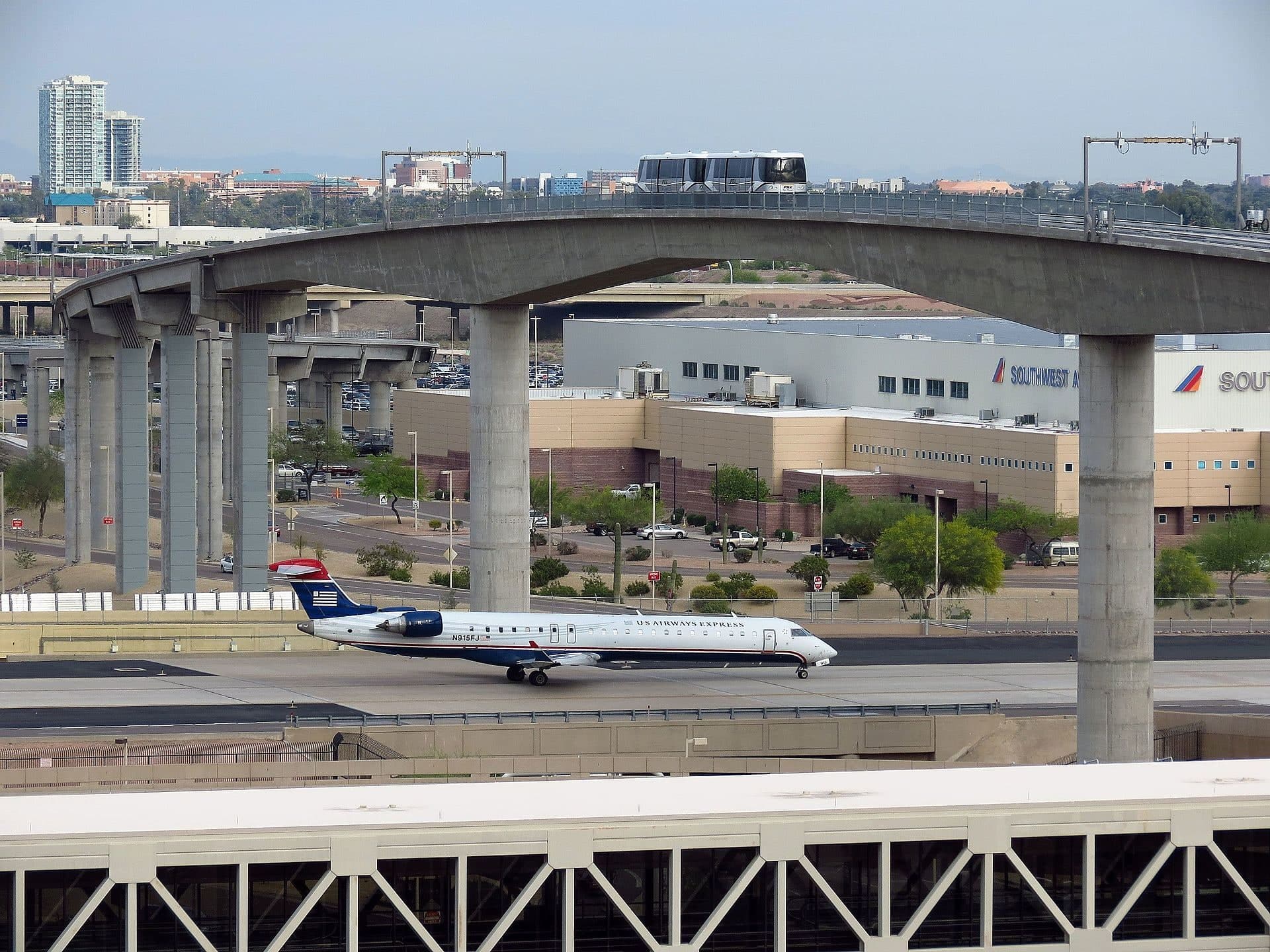N915FJ — Bombardier