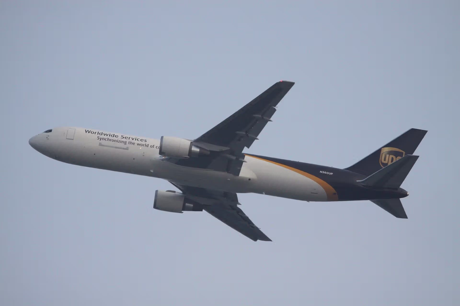 N360UP — Boeing