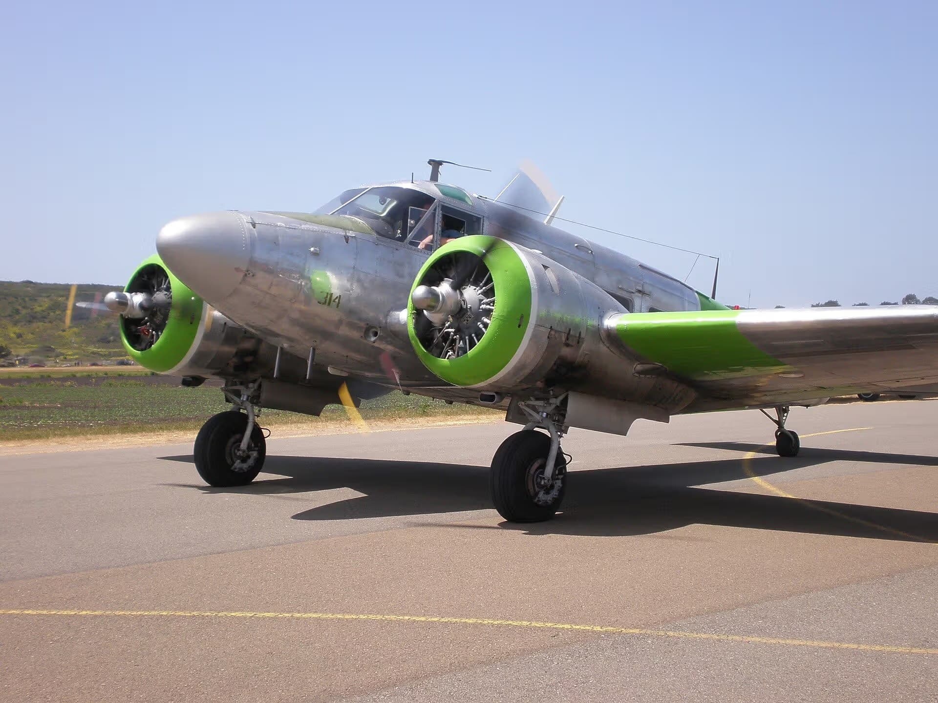 N314WN — Beechcraft
