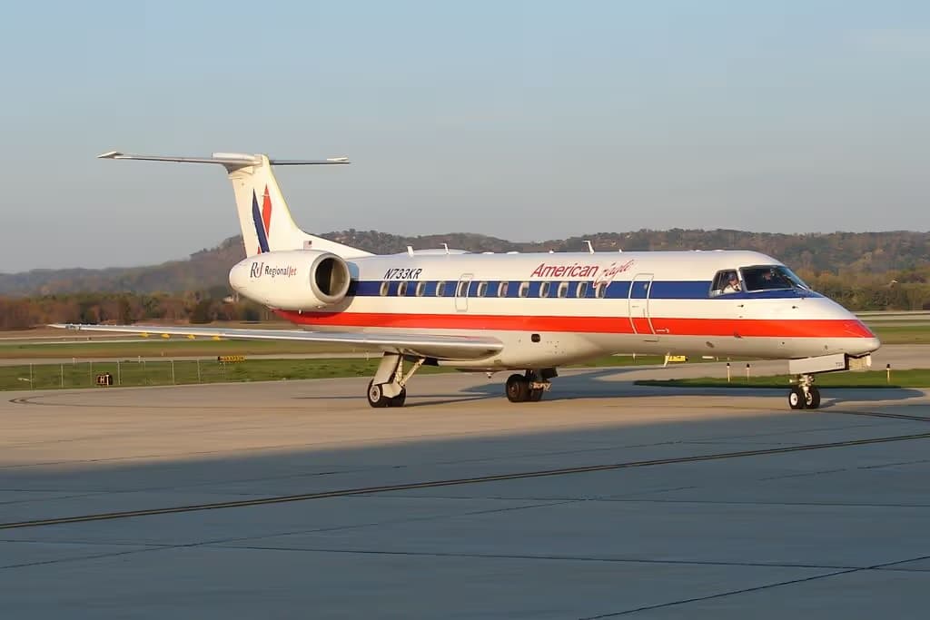 N733KR — Aircraft