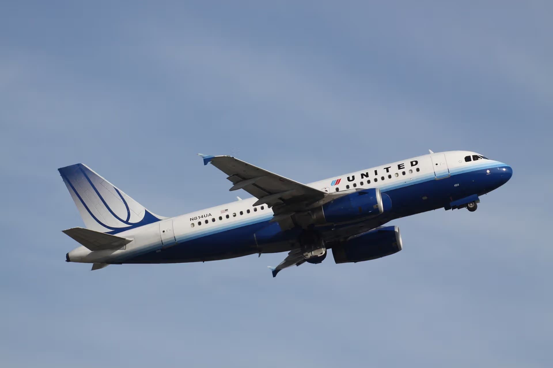 N814UA — Airbus