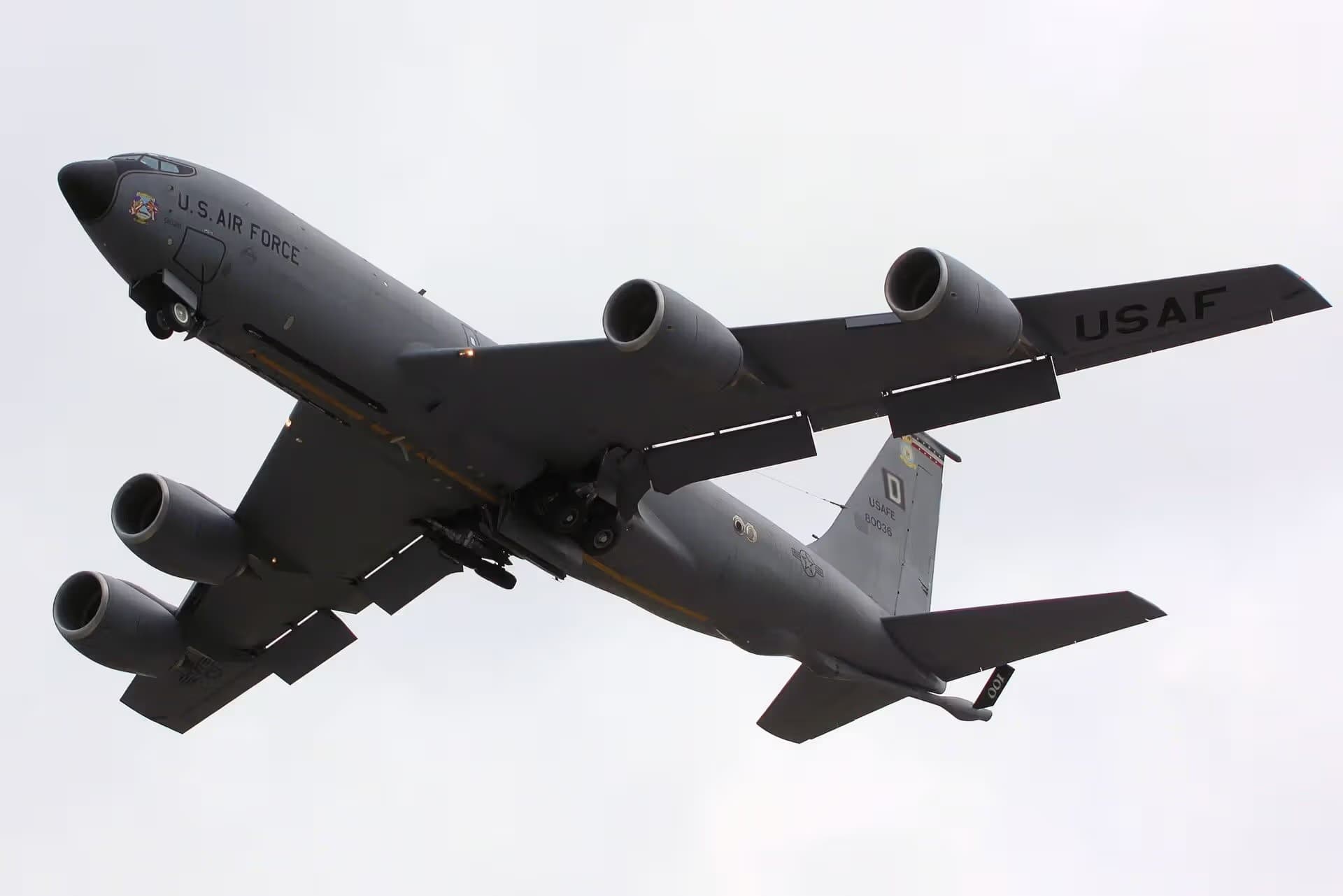 Unidentified — Boeing