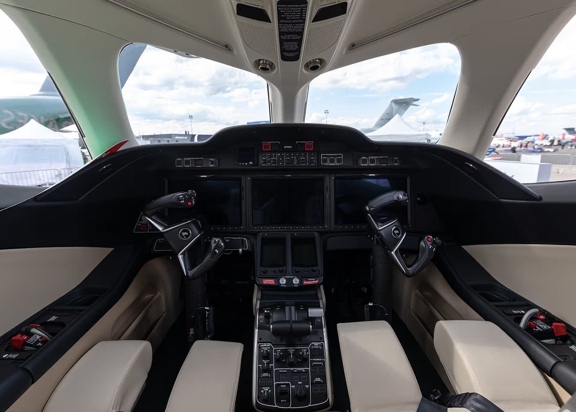 N719SJ — Business jet