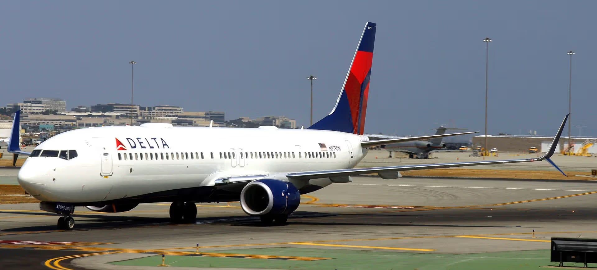 N879DN — Boeing