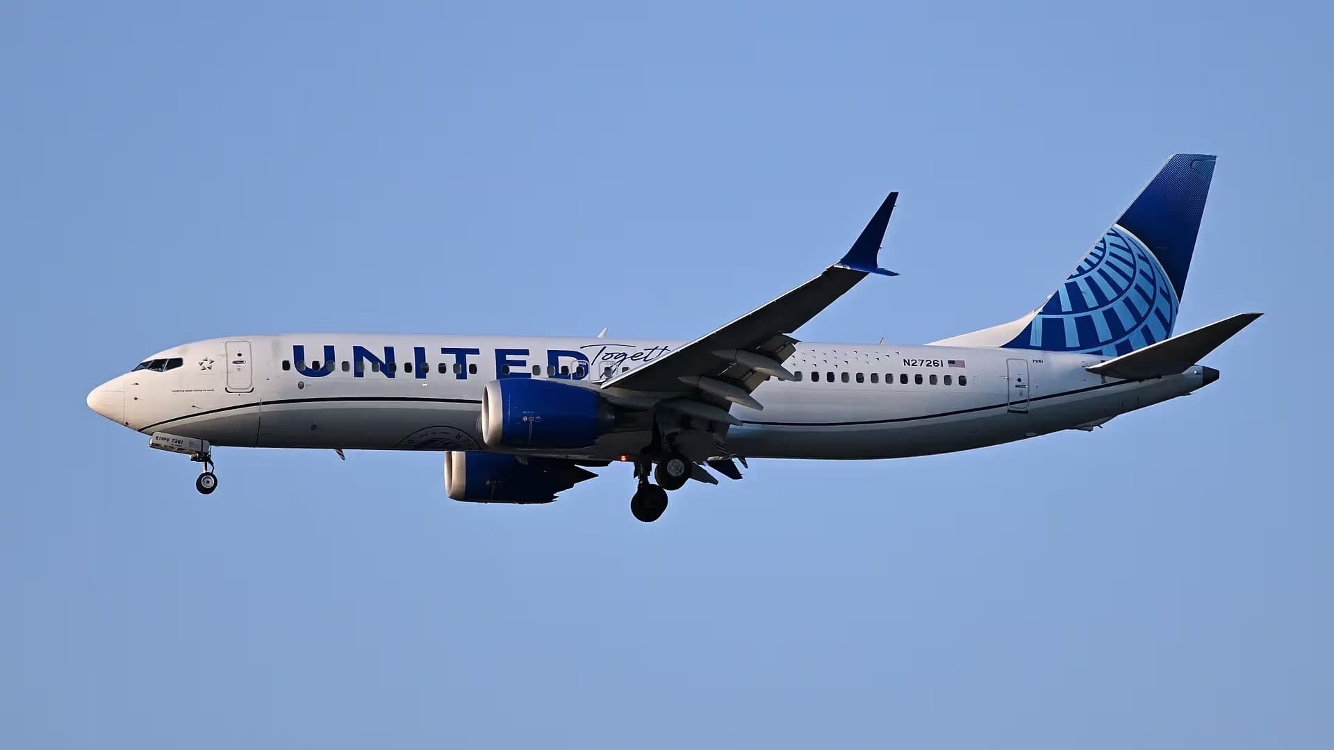 N27261 — Boeing