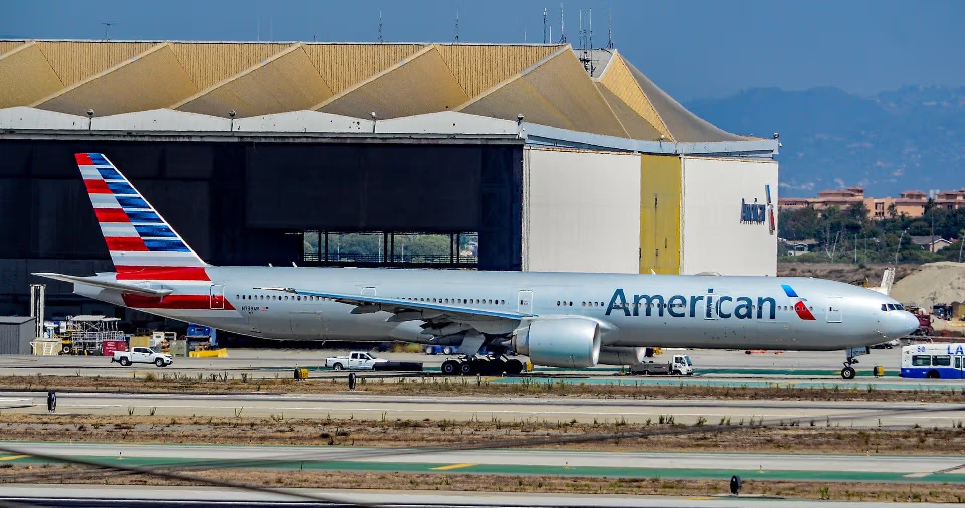 N733AR — Boeing