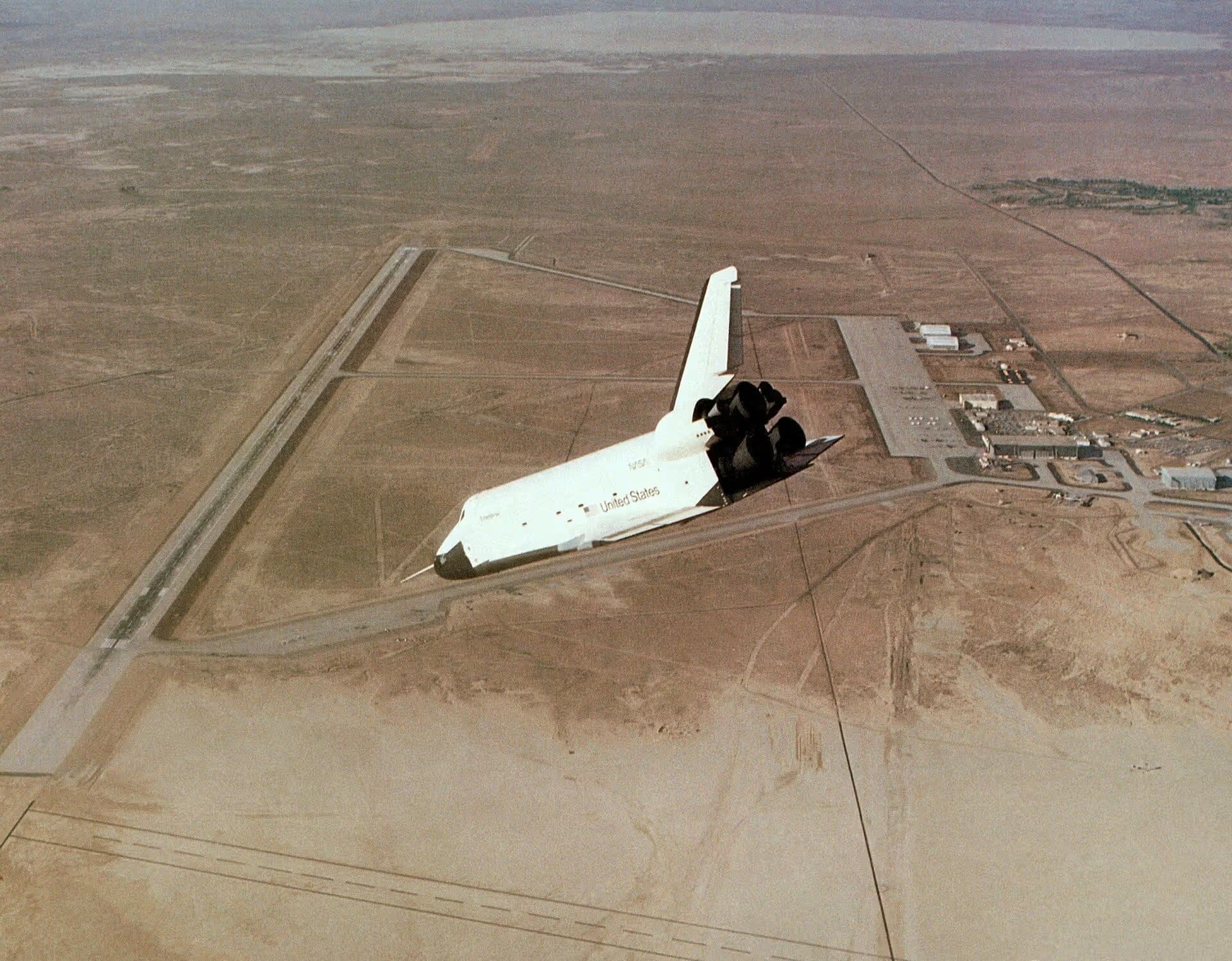 Unidentified — Aircraft