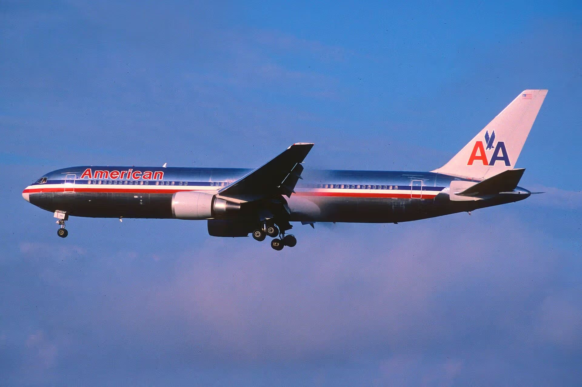 N383AN — Boeing