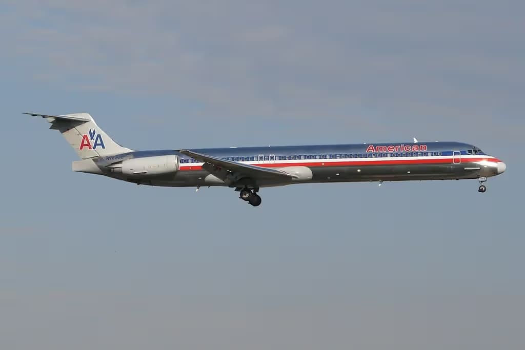 N76200 — Twin-engine aircraft