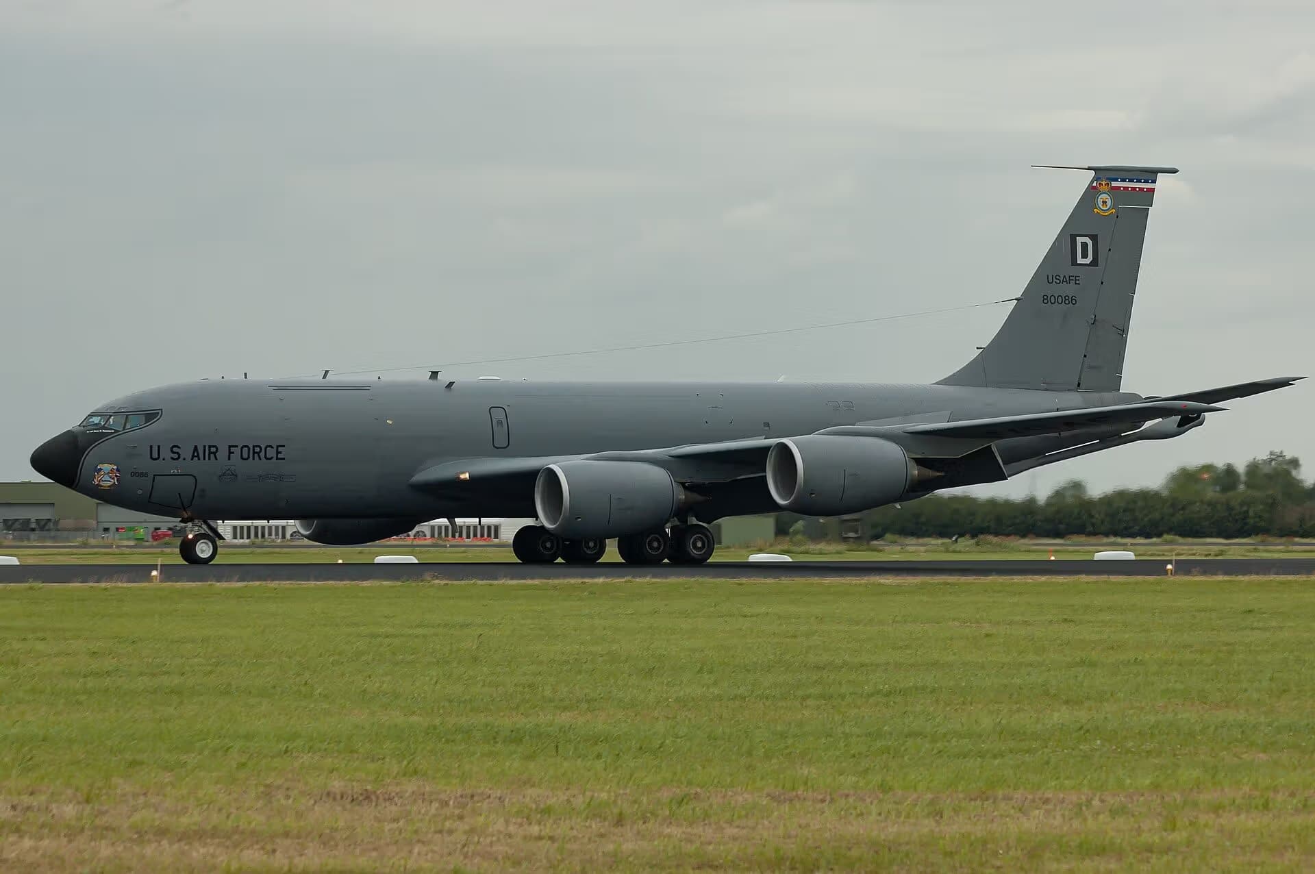 Unidentified — Boeing