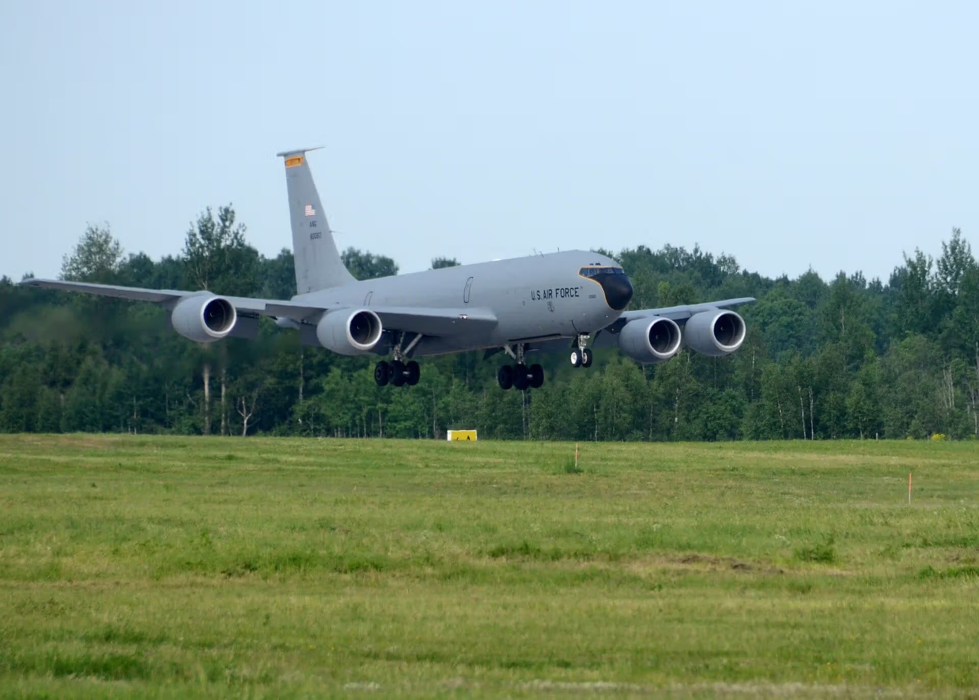Unidentified — Aircraft