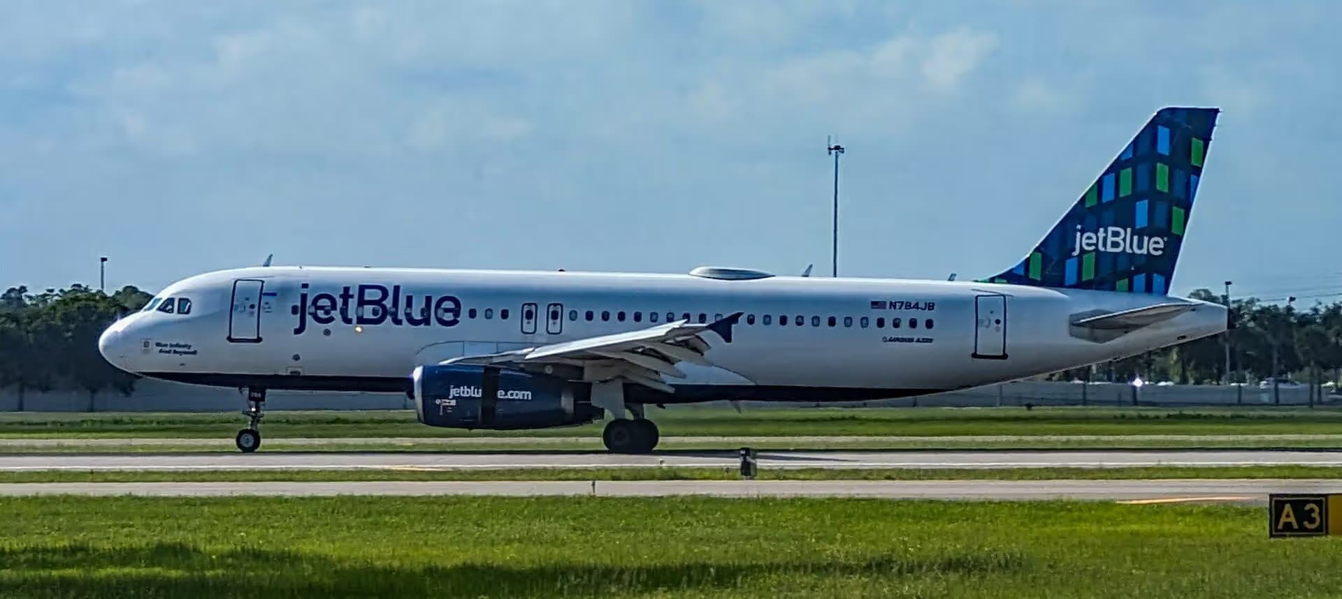 N784JB — Airbus