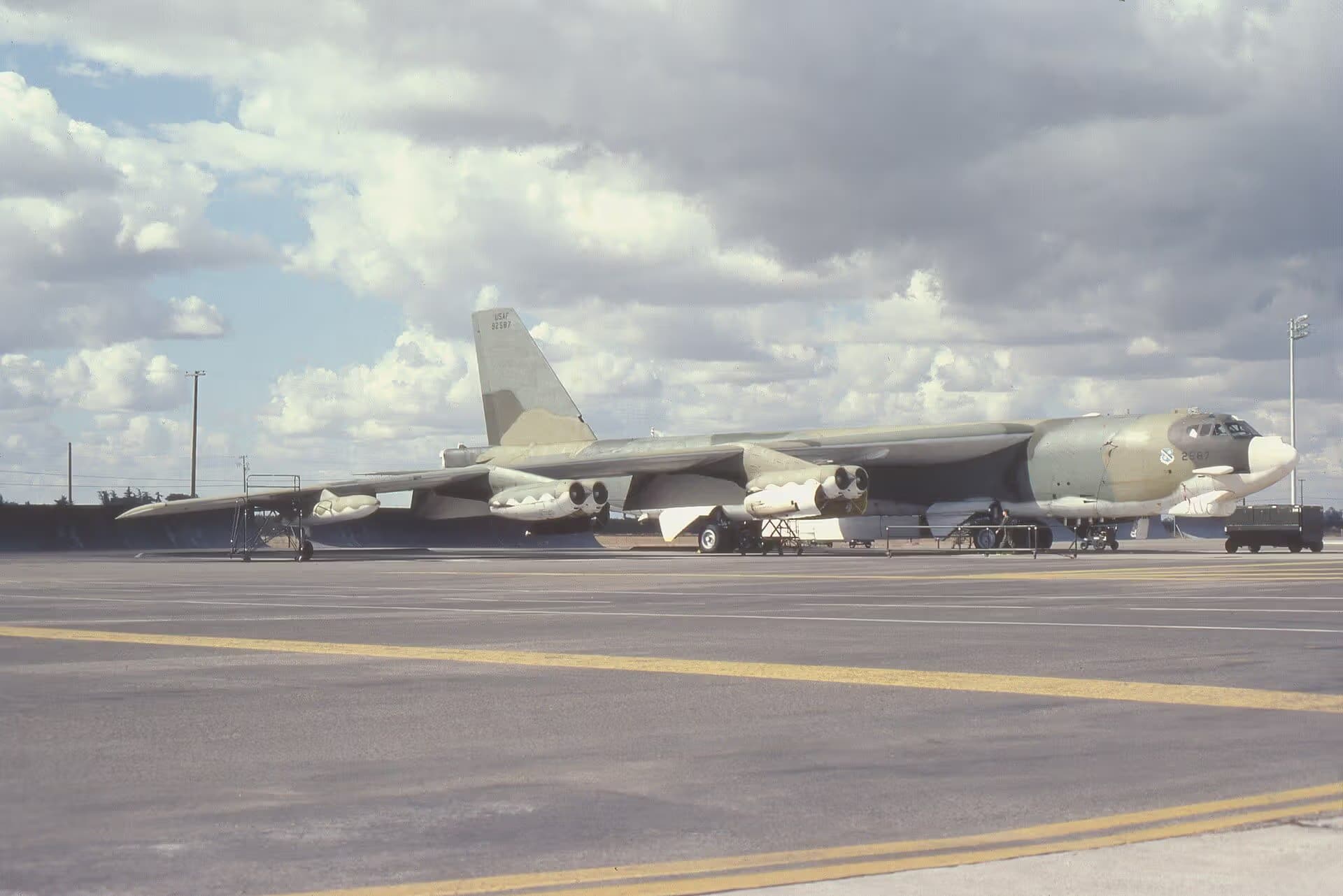Unidentified — Boeing