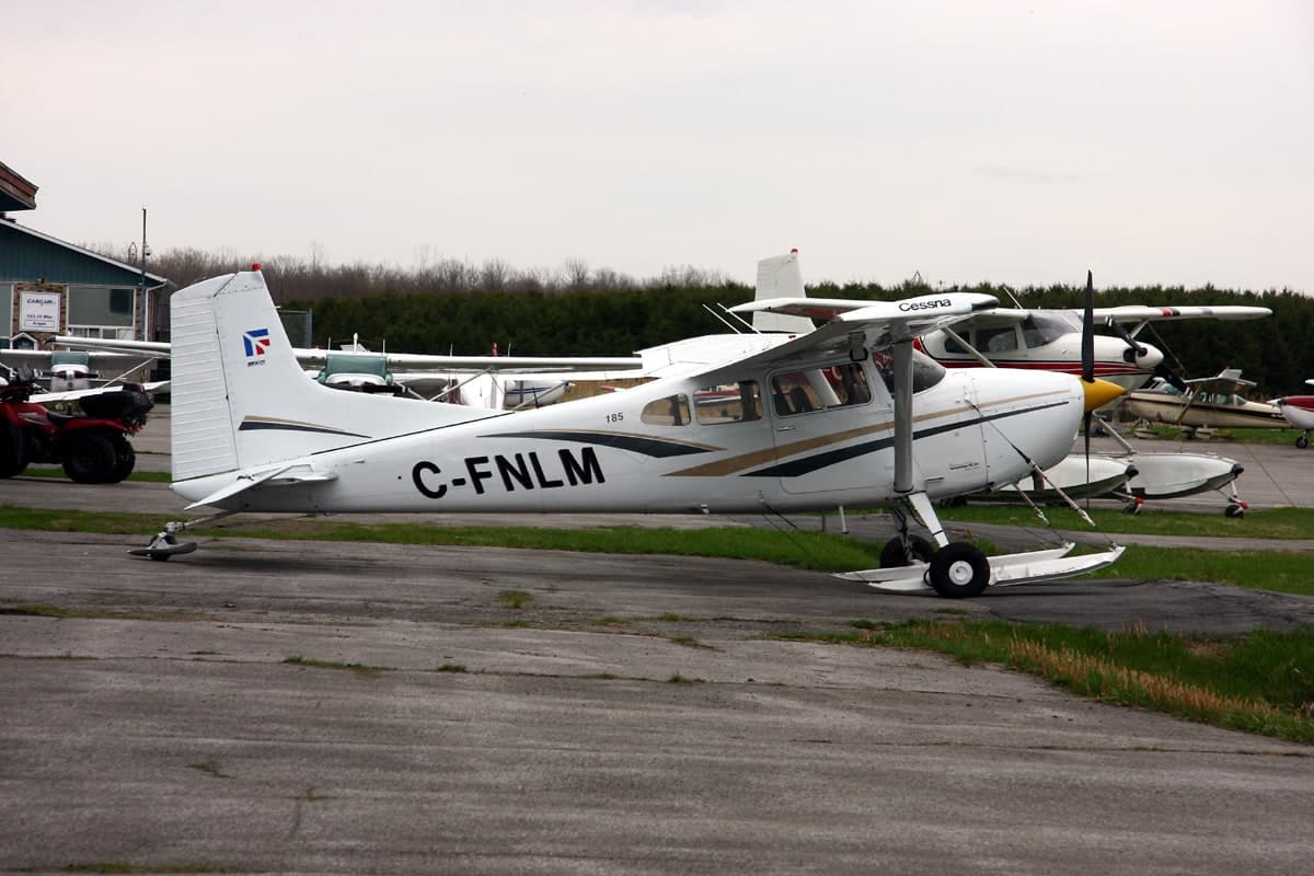C-FNLM — Cessna
