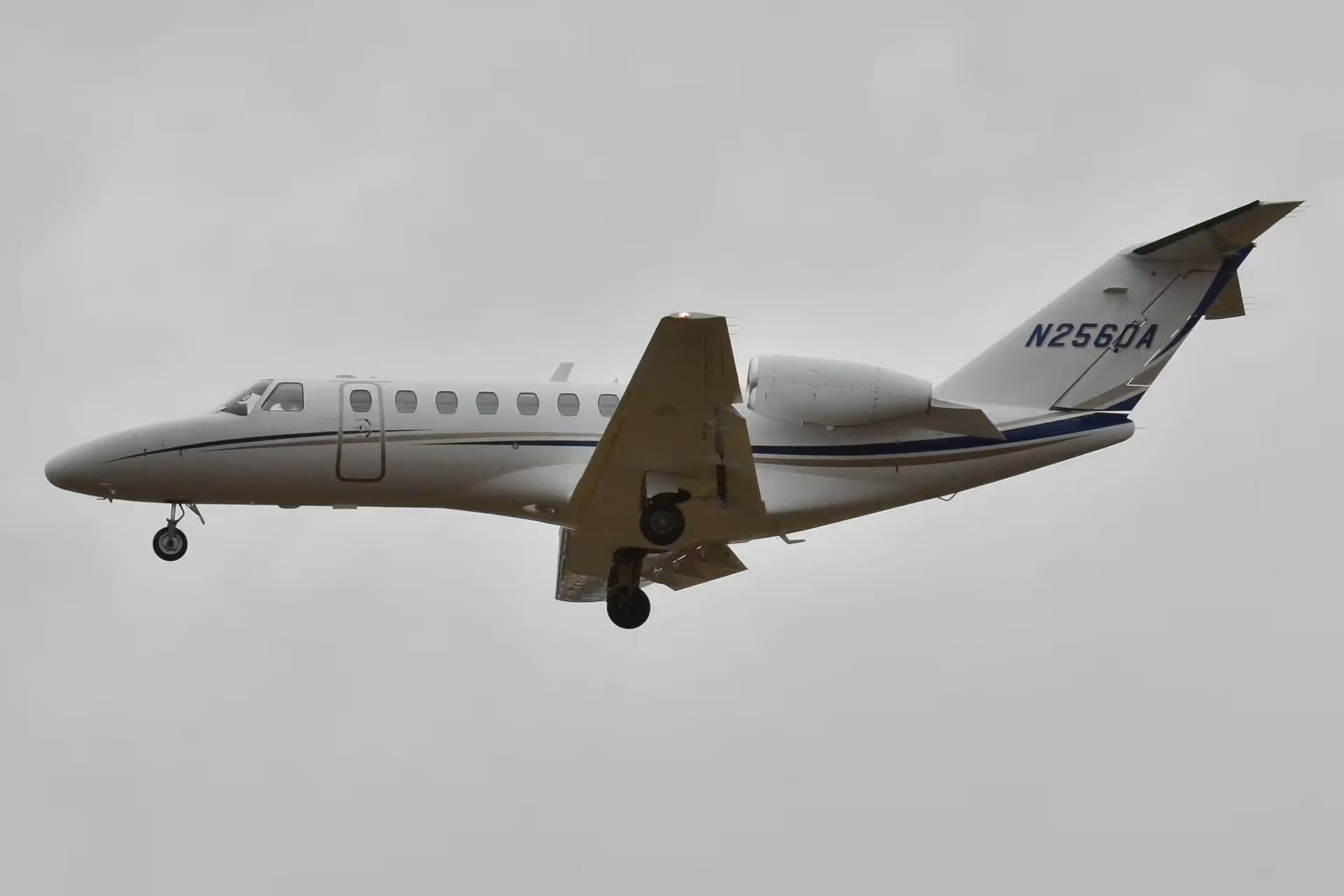 N256DA — Business jet