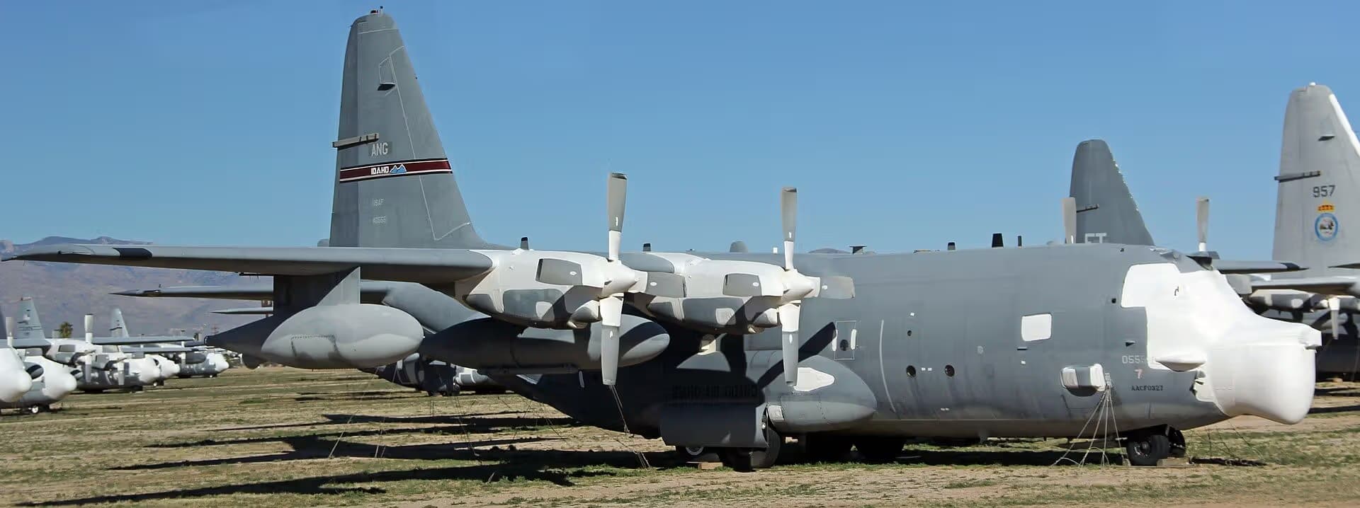 Unidentified — Lockheed