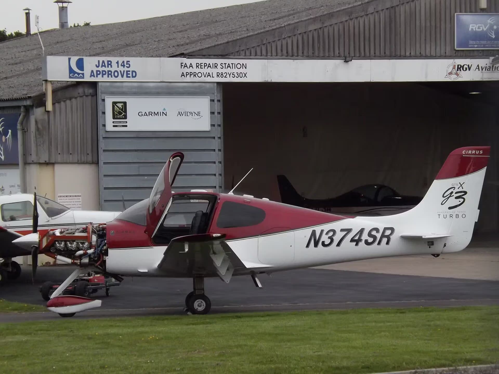 N374SR — Cirrus