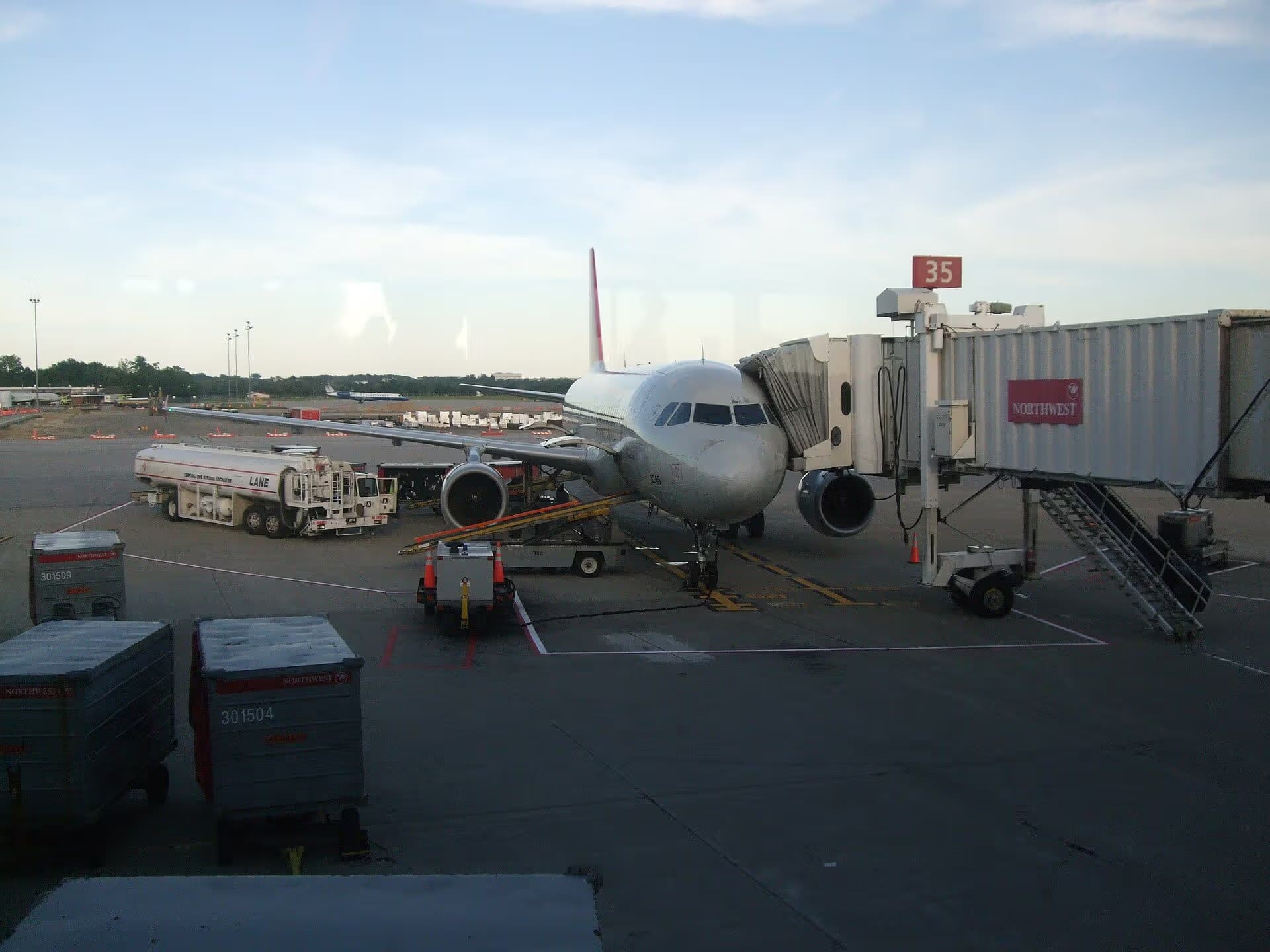N345NW — Airbus