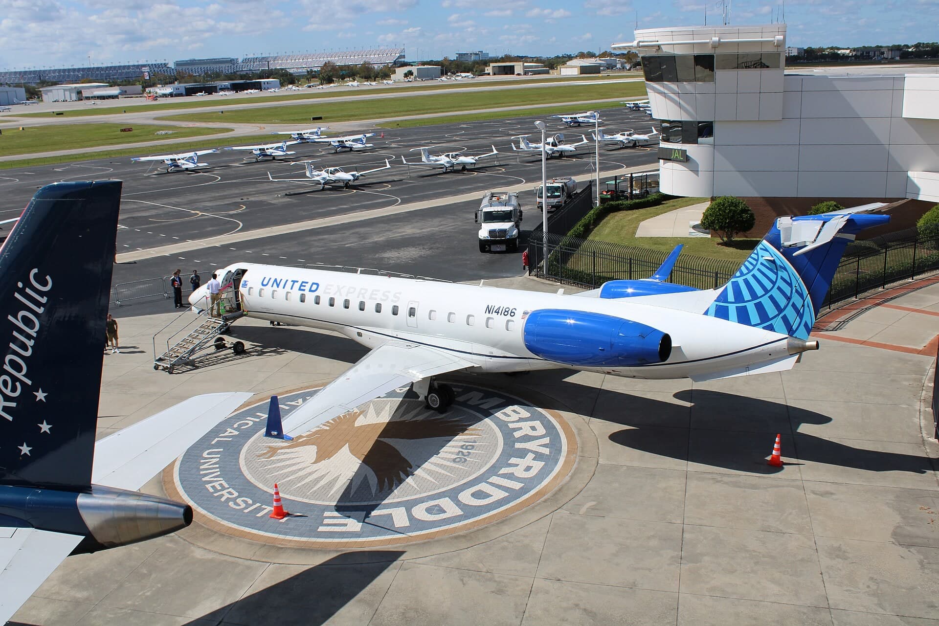 N14186 — Embraer