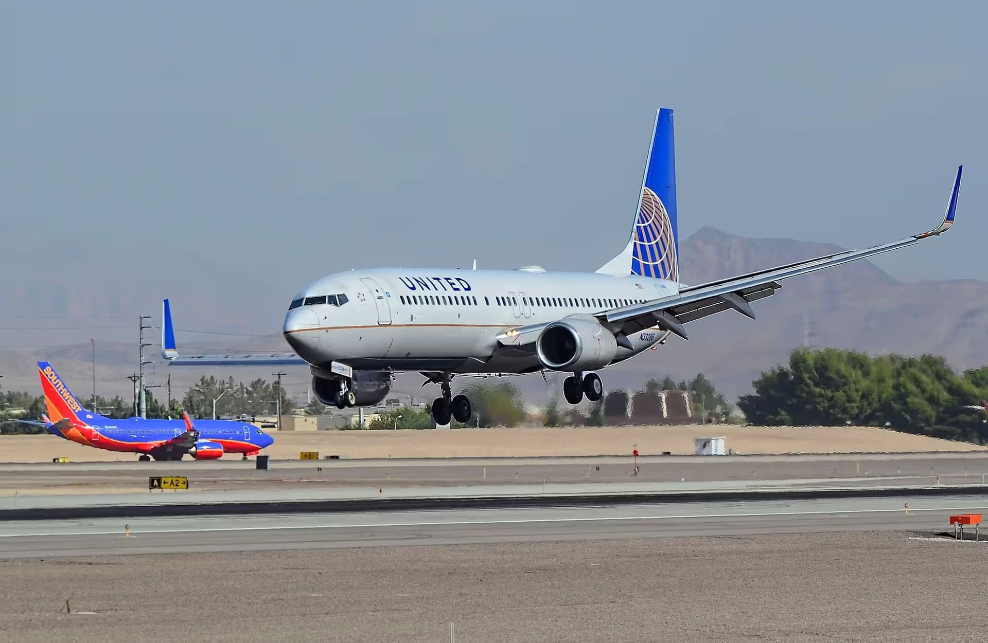 N33286 — Boeing