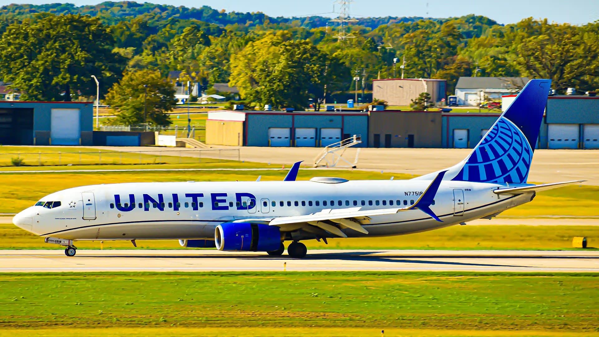 N77518 — Boeing